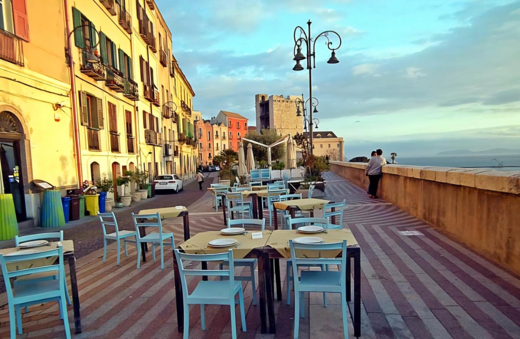 La Casa Di Cry Apartment Cagliari Ngoại thất bức ảnh
