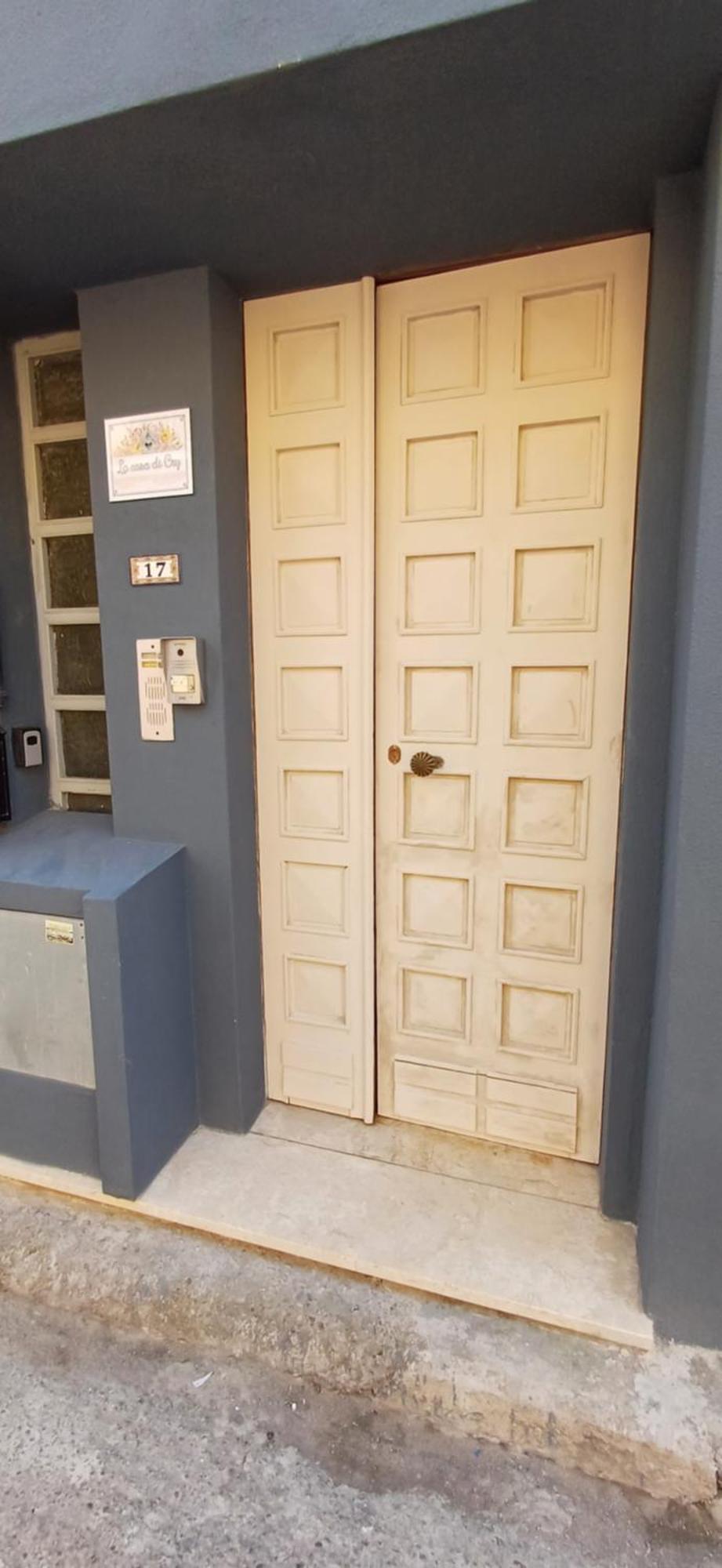 La Casa Di Cry Apartment Cagliari Ngoại thất bức ảnh